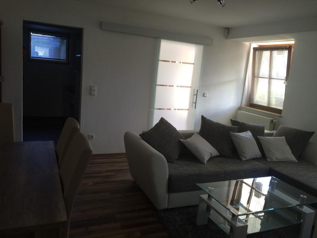 L&L Lodge Günding מראה חיצוני תמונה